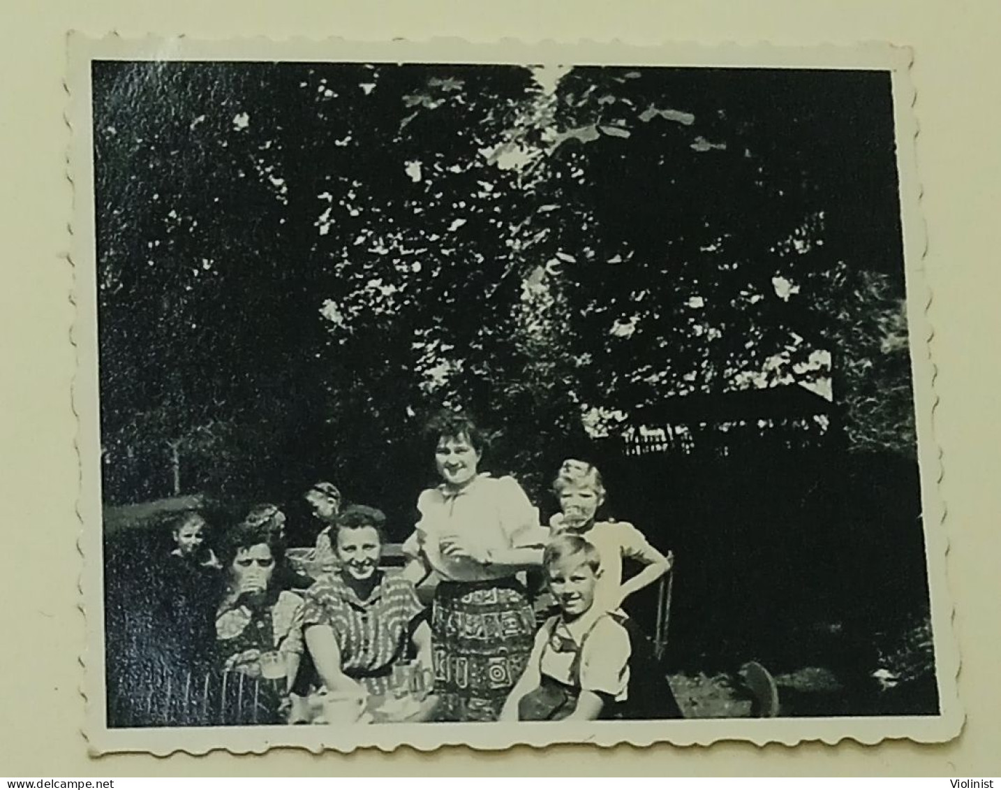 Children And Women In The Park - Photo Foßbinder, Großschönau - Anonymous Persons