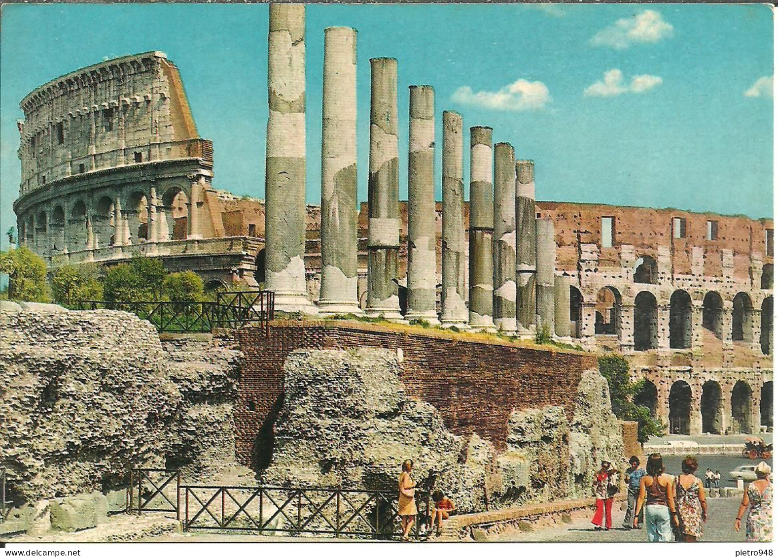 Roma (Lazio) Colosseo (Anfiteatro Flavio) E Resti Del Tempio Di Venere, The Coliseum And Venere Temple Ruins - Colisée