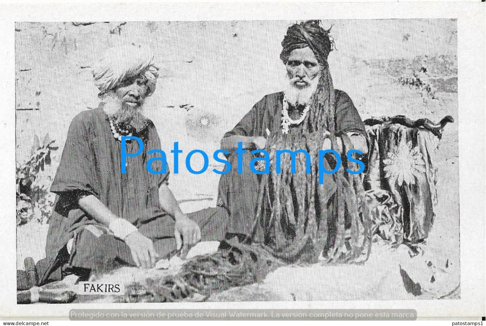 228979 NEPAL COSTUMES NATIVE FAKIRS POSTAL POSTCARD - Népal