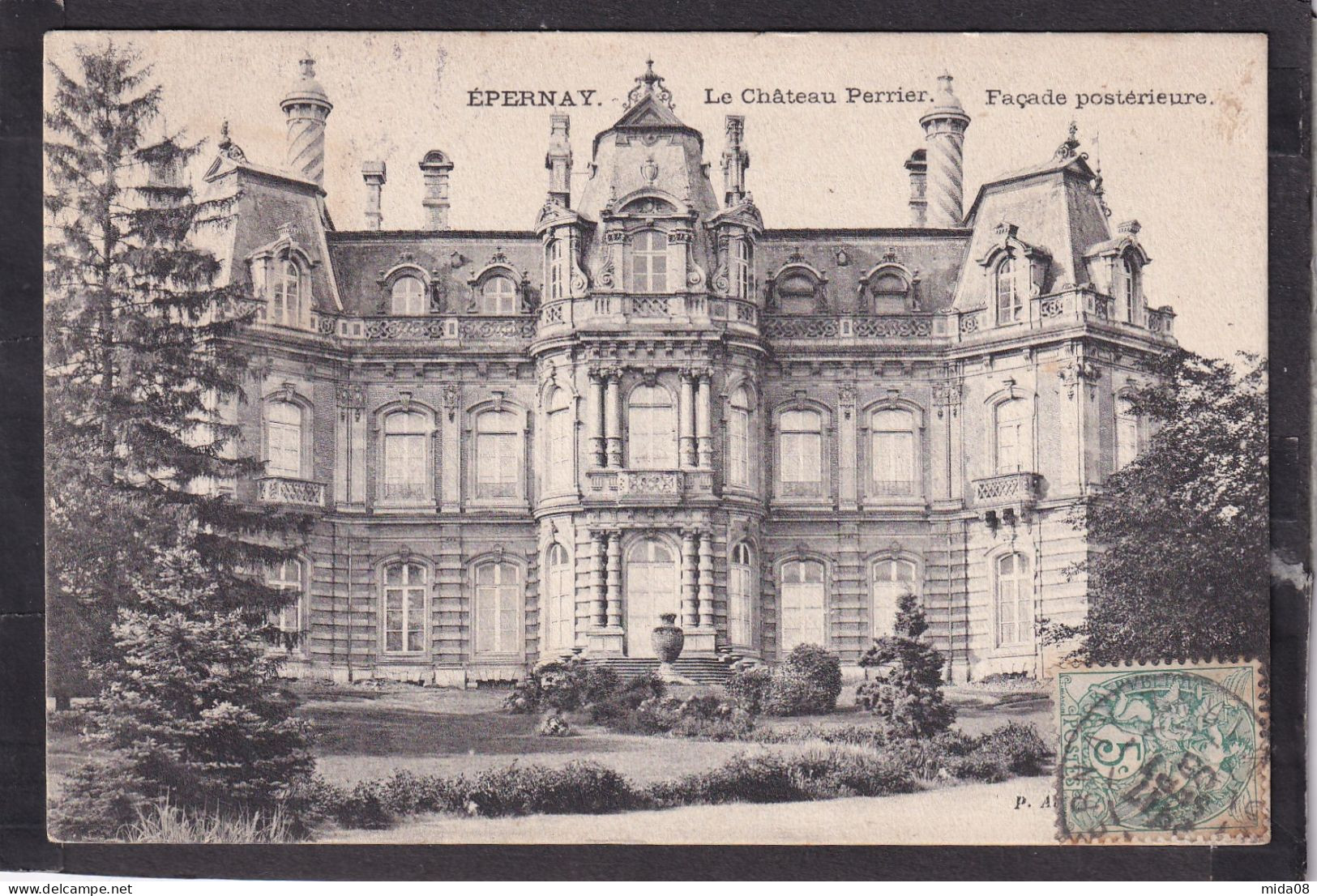 51. EPERNAY . Le Château Perrier . Façade Postérieure - Epernay