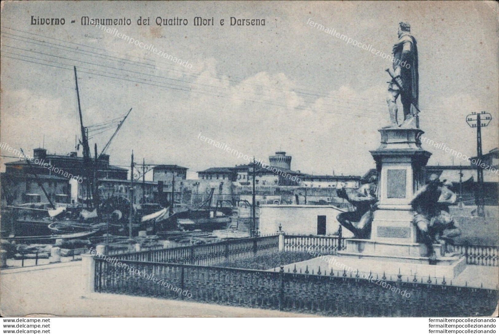 Ar196 Cartolina Livorno Citta' Monumento Dei Quattro Mori E Darsena - Livorno
