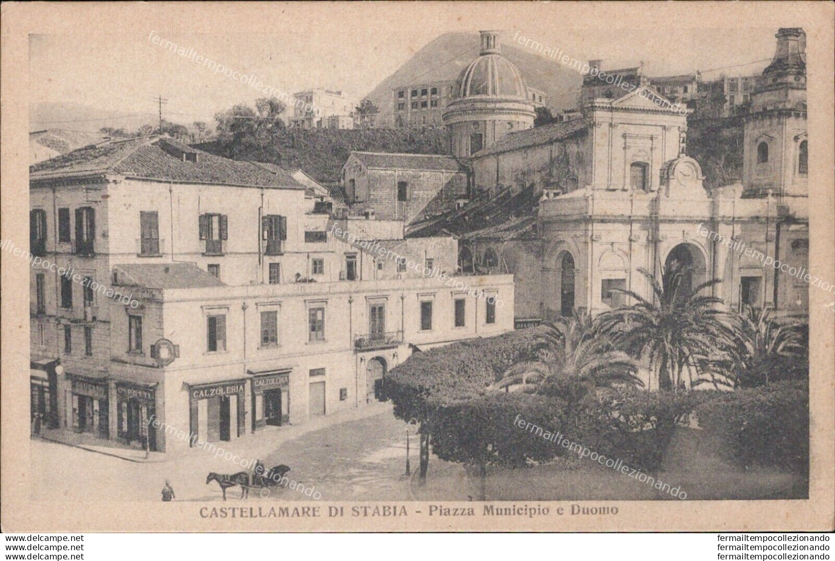 Ah546 Cartolina Castellammare Di Stabia Piazza Municipio  Provincia Di Napoli - Napoli (Naples)