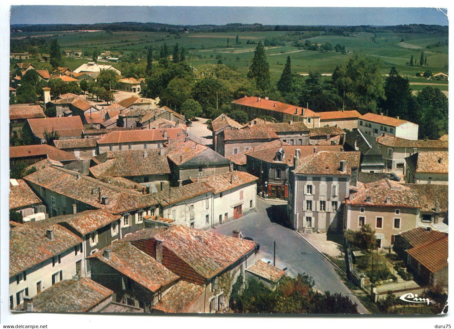 CPM 10 X 15 Voyagé 1979 * BROSSAC Vue Générale Aérienne ( Du Centre Du Bourg ) CIM Combier - Otros & Sin Clasificación