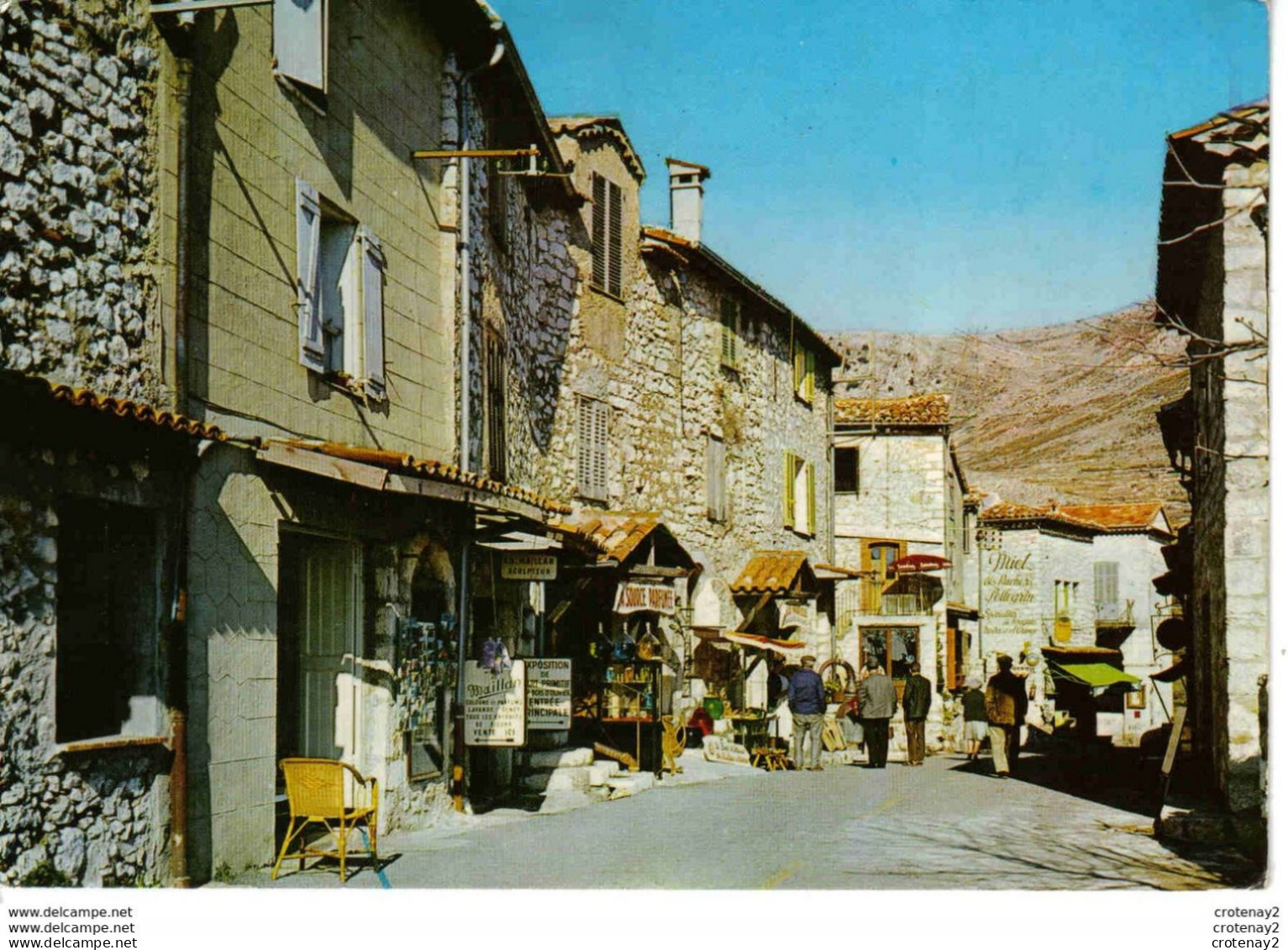 06 GOURDON N°1607 La Grande Rue En 1968 Boutiques Miel Des Ruchers Pellegrin Maillan Sculpteur Alambic Cartes Postales - Gourdon