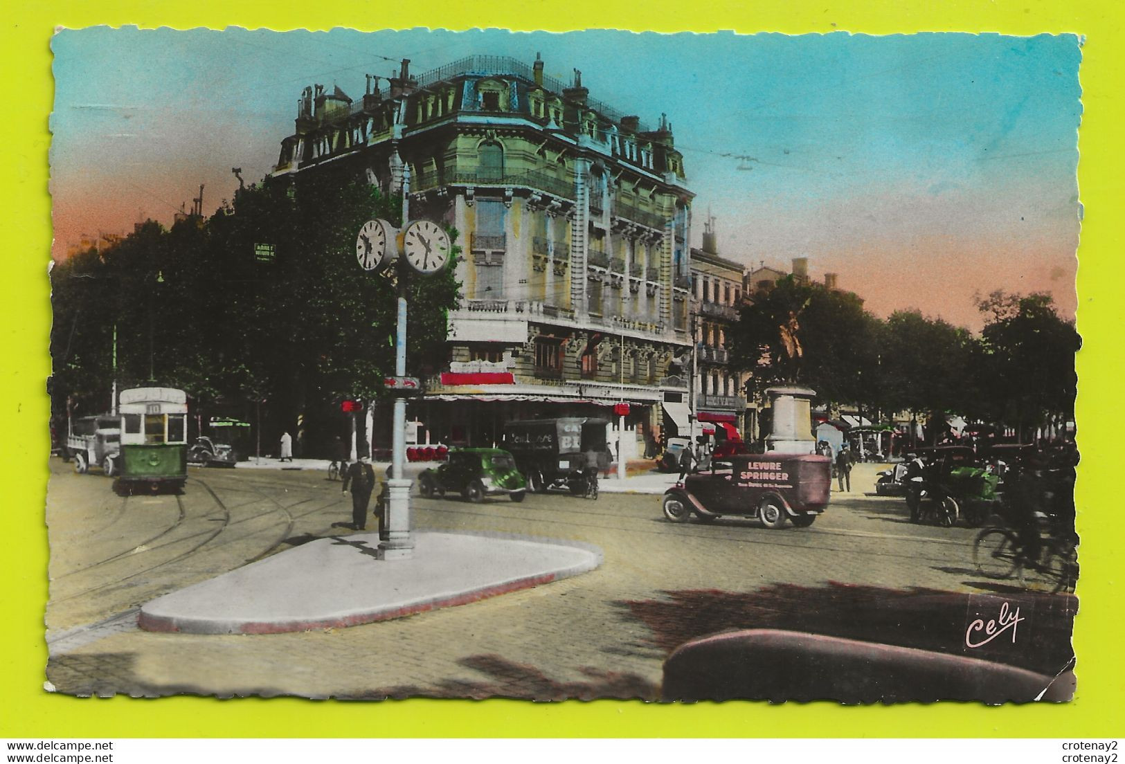 31 TOULOUSE N°202 Place Jeanne D'Arc Tramway Tram PUB LOUIT VOIR 3 ZOOMS Camion Citroën Traction Levure SPRINGER - Toulouse