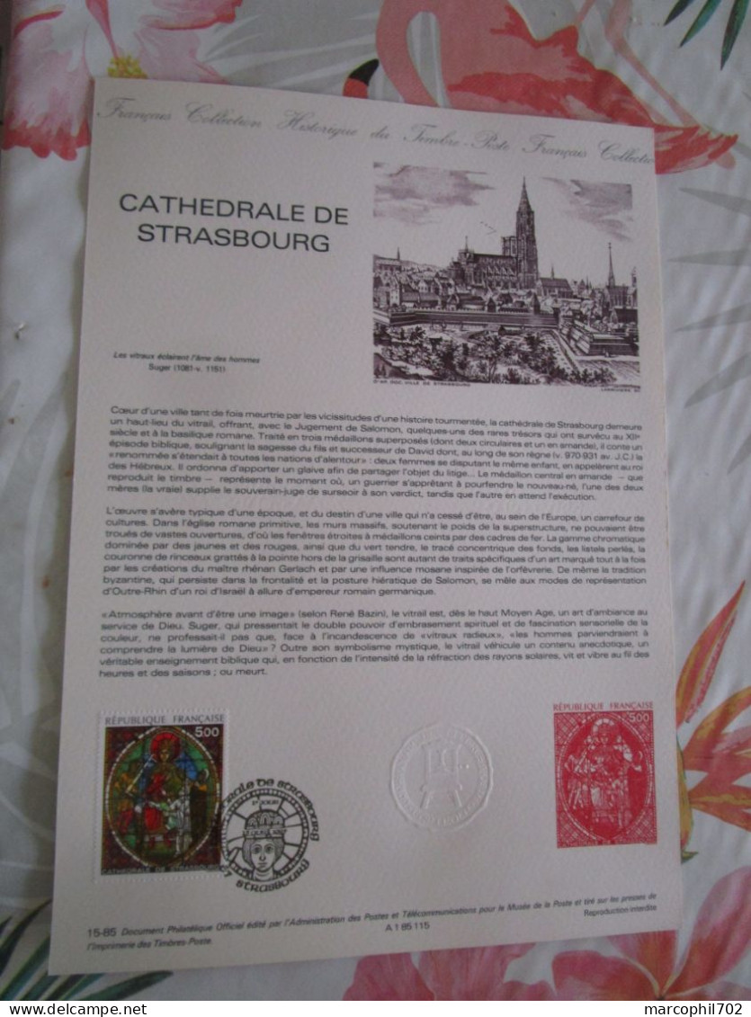 Document Officiel  Cathedrale De Strasbourg 13/4/85 - Documents De La Poste