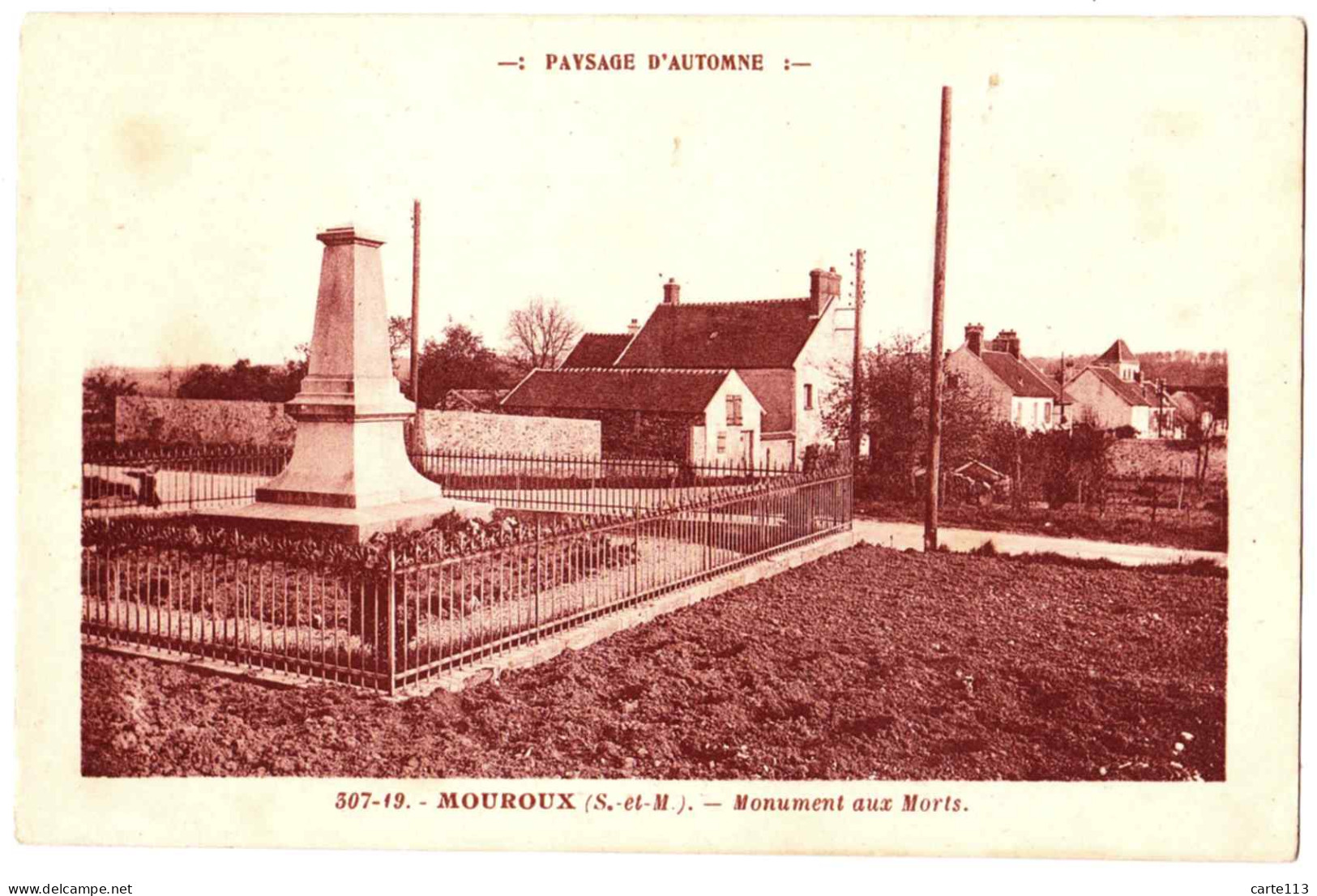 77 - B22360CPA - MOUROUX - Monument Aux Morts - Très Bon état - SEINE-ET-MARNE - Other & Unclassified