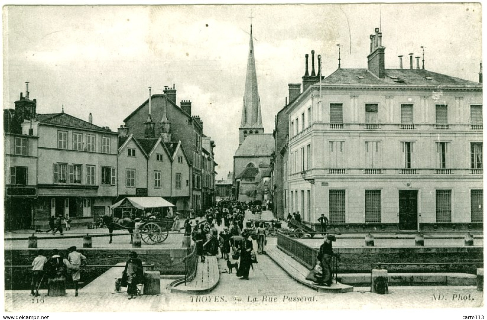 10 - B18113CPA - TROYES - La Rue Passevat - Passerat - Marche - Très Bon état - AUBE - Troyes