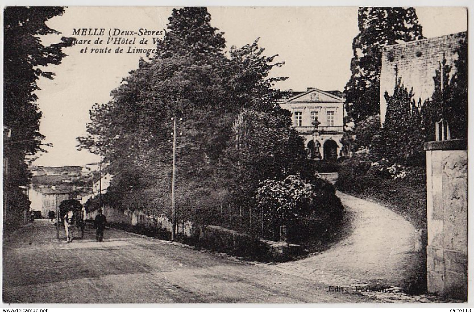 79 - B18089CPA - MELLE - Square Hotel De Ville - Route De Limoges - Bon état - DEUX-SEVRES - Melle