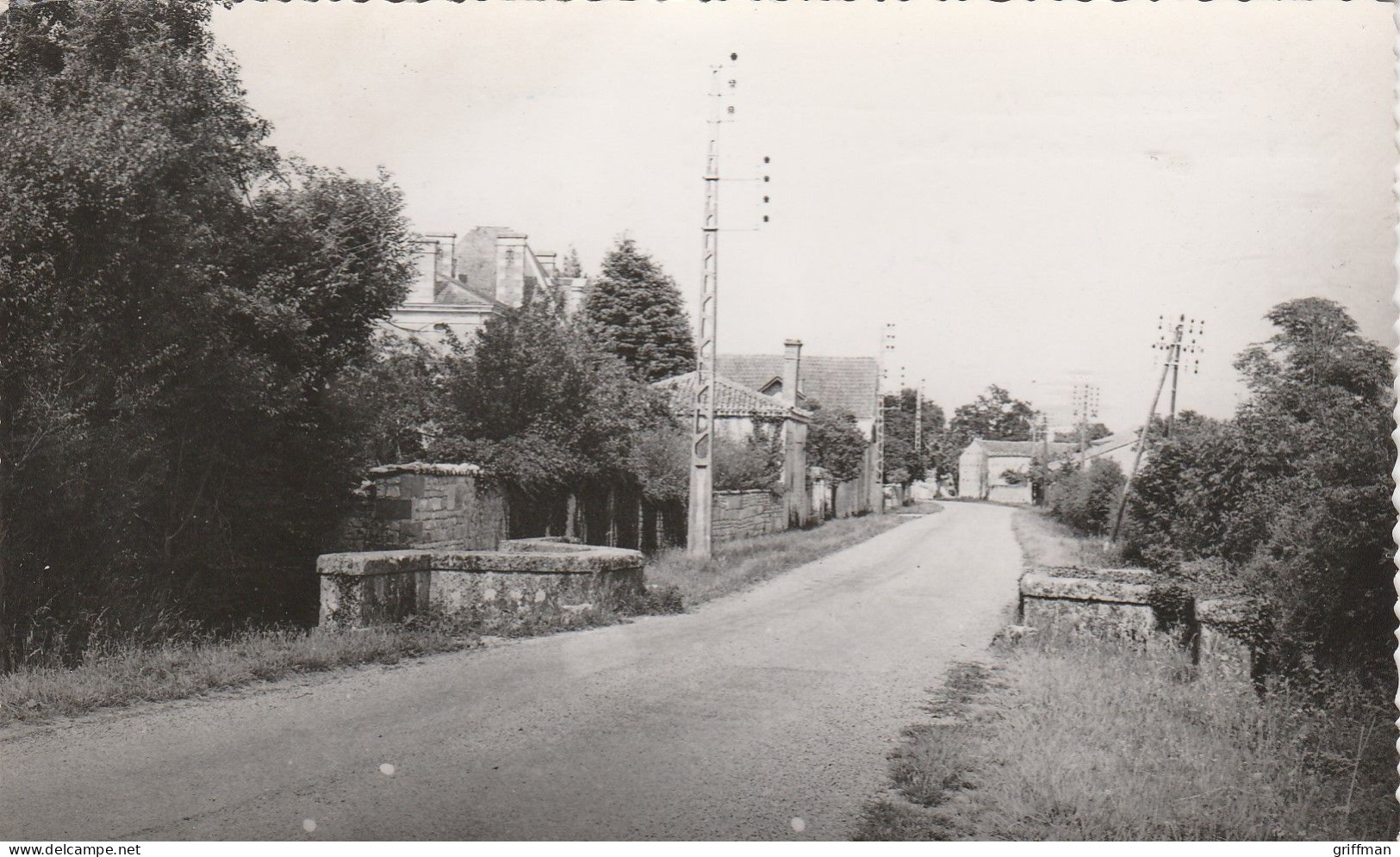 MARSAIS ROUTE DE BOISSE ET LE VIEUX PONT 1956 CPSM 9X14 TBE - Other & Unclassified