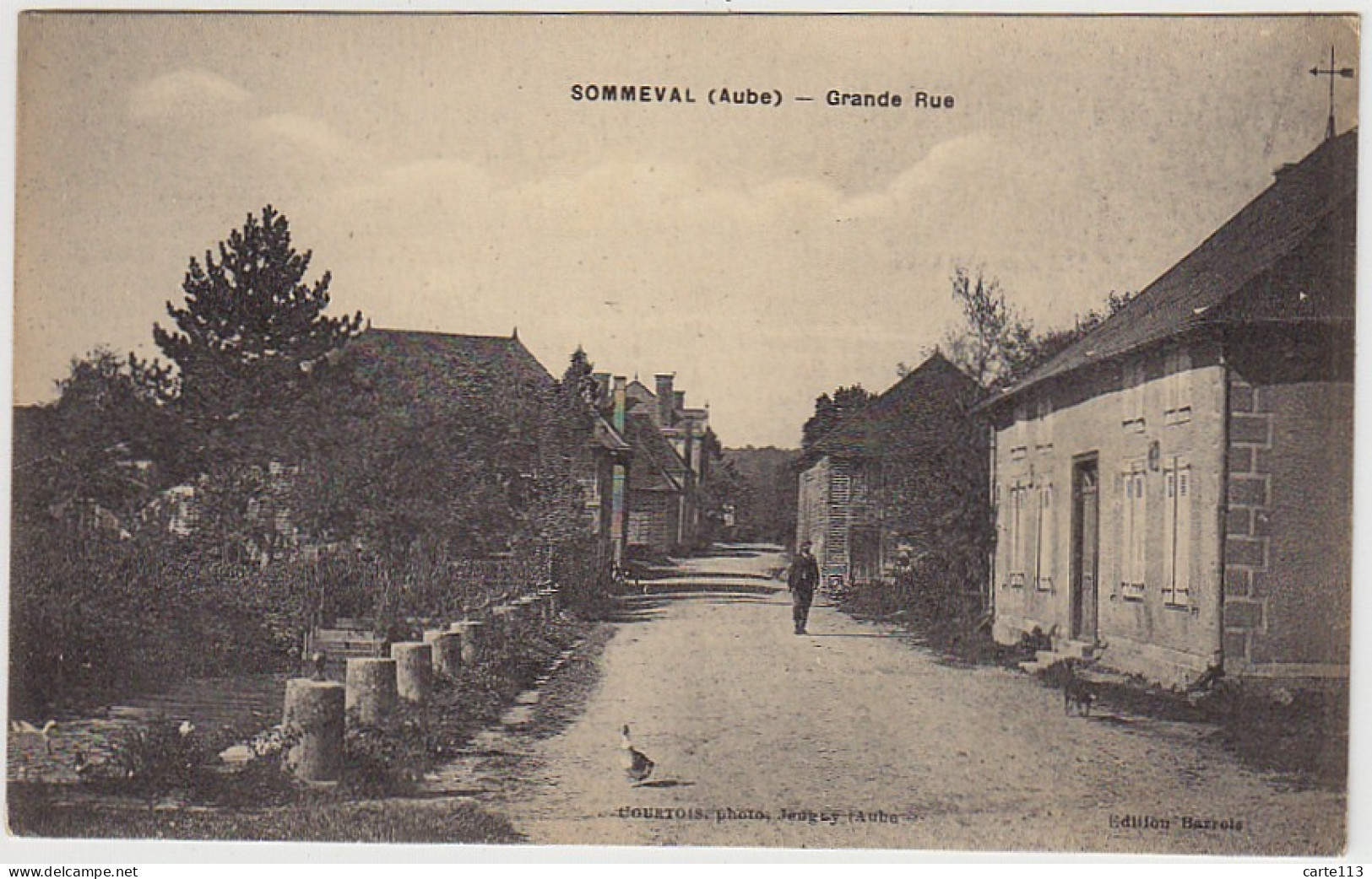 10 - B10678CPA - SOMMEVAL - Grande Rue, La Mare - Très Bon état - AUBE - Other & Unclassified