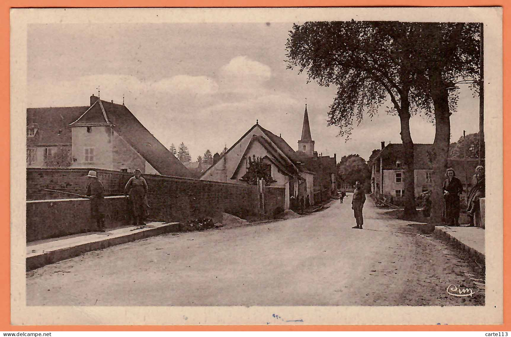 39 - B34020CPSM - VILLEVIEUX - Entrée Du Pays - Coté Sud - Très Bon état - JURA - Autres & Non Classés