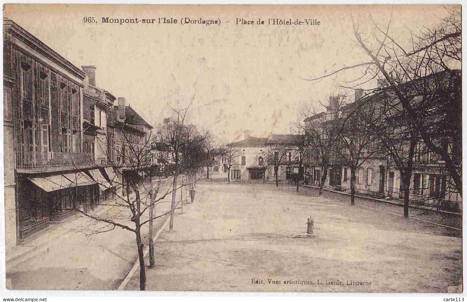 24 - B32533CPA - MONTPON  SUR L' ISLE - Place De L' Hotel De Ville - Très Bon état - DORDOGNE - Sonstige & Ohne Zuordnung