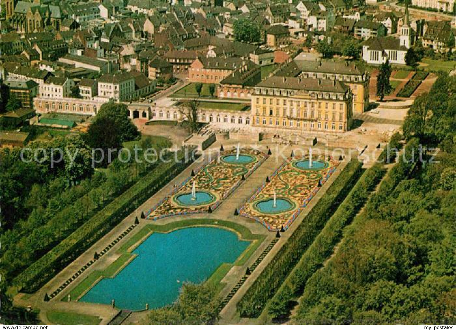 72724061 Bruehl Rheinland Fliegeraufnahme Schloss Augustusburg Repraesentationss - Bruehl