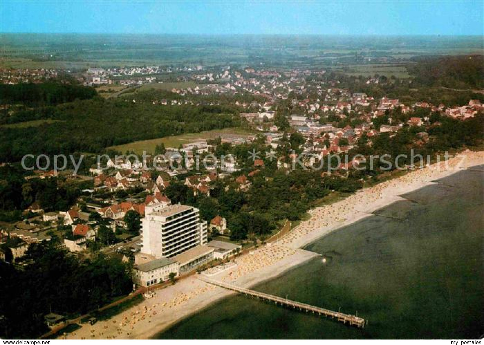 72724014 Timmendorfer Strand Fliegeraufnahme Kurhaushotel Seeschloesschen Strand - Timmendorfer Strand