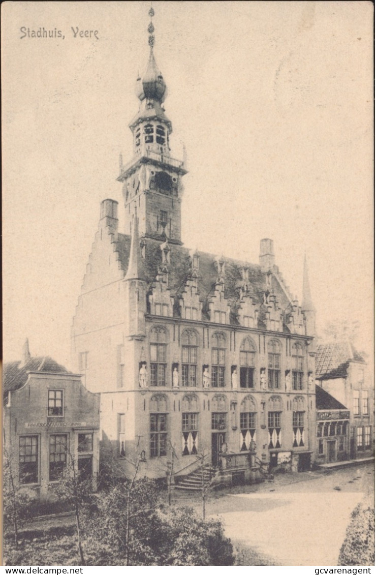 VEERE        STADHUIS - Veere