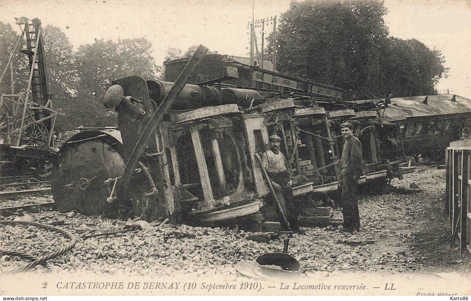 Bernay * Catastrophe Ferroviaire 10 Sept 1910 , Accident Train Locomotive * Ligne Chemin De Fer * Locomotive Renversée - Bernay