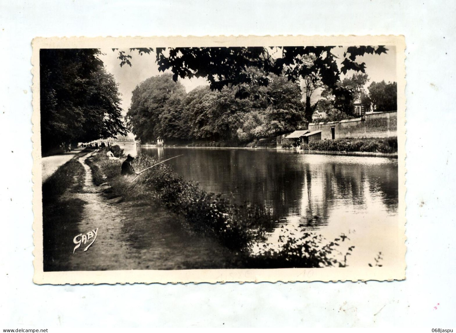 Carte Caen  Riviere Pecheur  Flamme Caen Abbaye Chateau - Caen