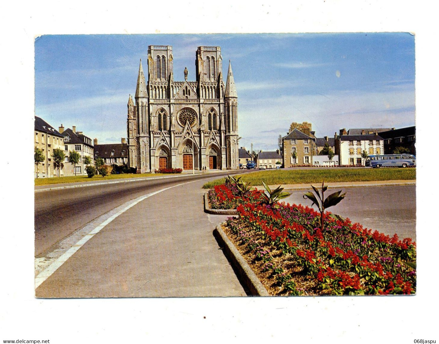 Carte Cachet Avranches B  Fausse Direction Poste Restante Saint Jean Vue Cathedrale - Bolli Manuali