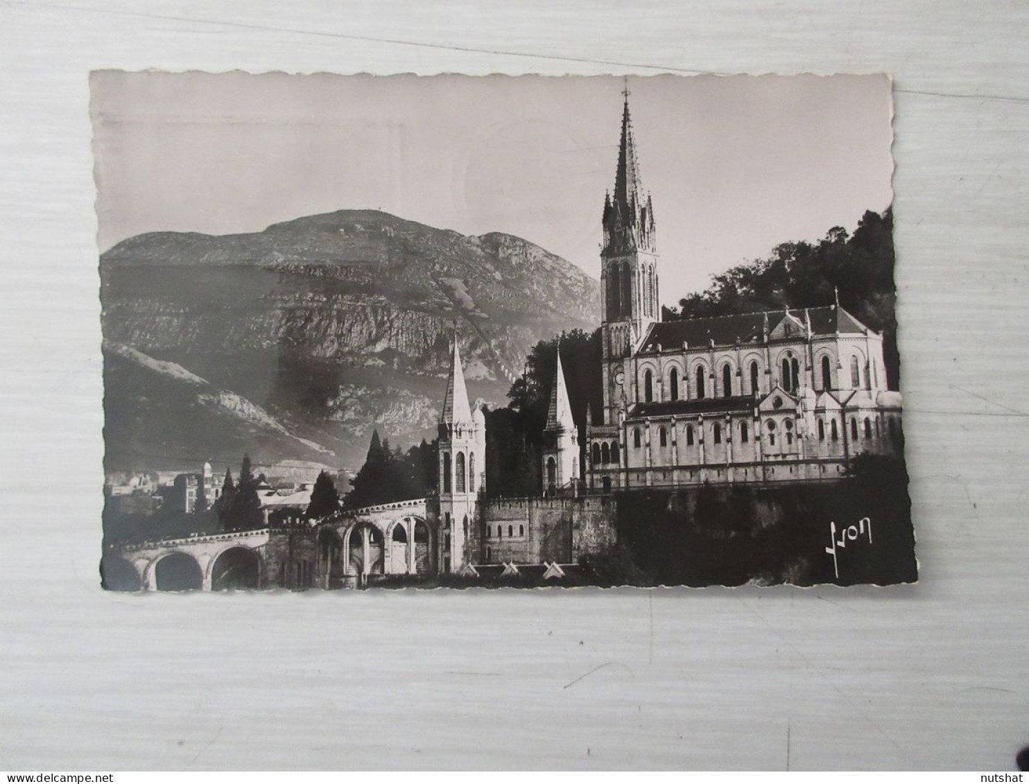 CP CARTE POSTALE HAUTES PYRENEES LOURDES La BASILIQUE Et Le GAVE Ecrite En 1955  - Lourdes