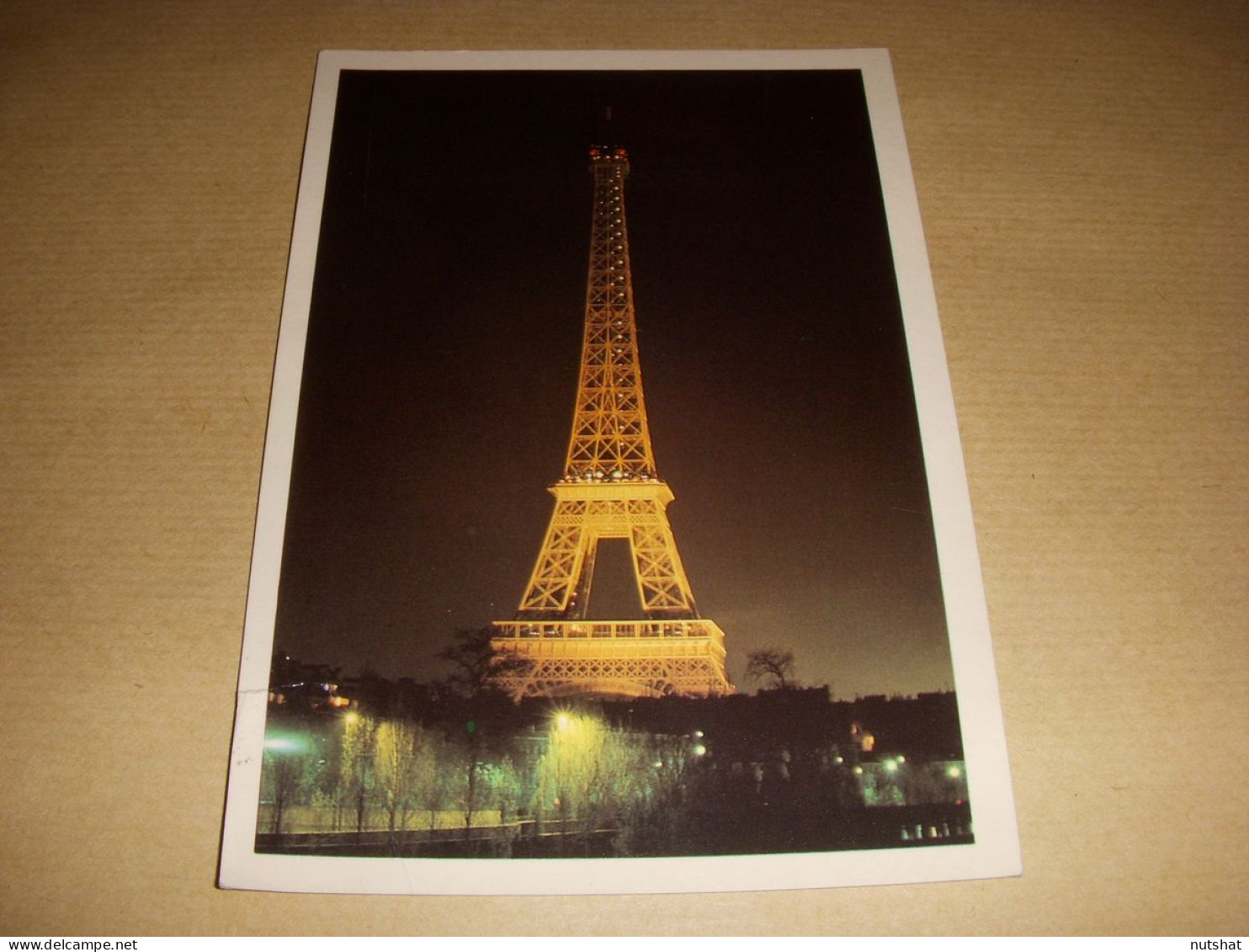 CP CARTE POSTALE PARIS TOUR EIFFEL - VIERGE - Tour Eiffel