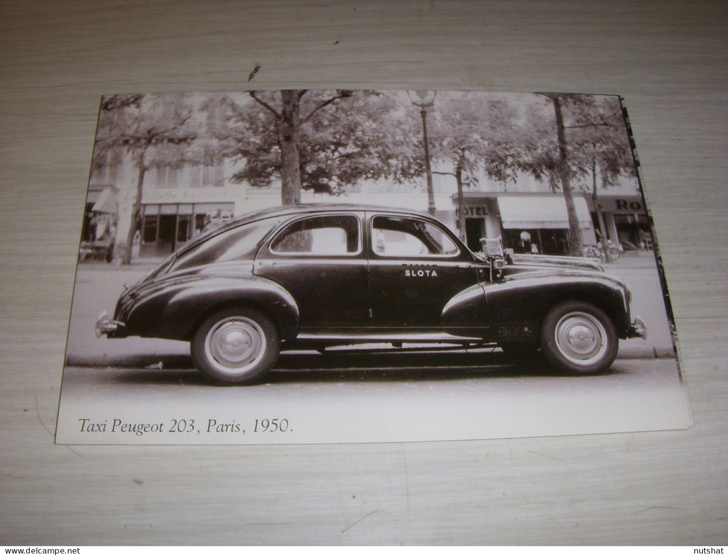 CP TRANSPORTS D'AUTREFOIS TAXI PEUGEOT 203 - PARIS 1950 - Taxi & Carrozzelle