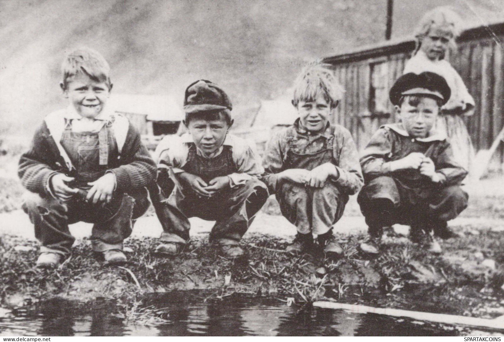 CHILDREN CHILDREN Scene S Landscapes Vintage Postal CPSM #PBT189.GB - Scenes & Landscapes