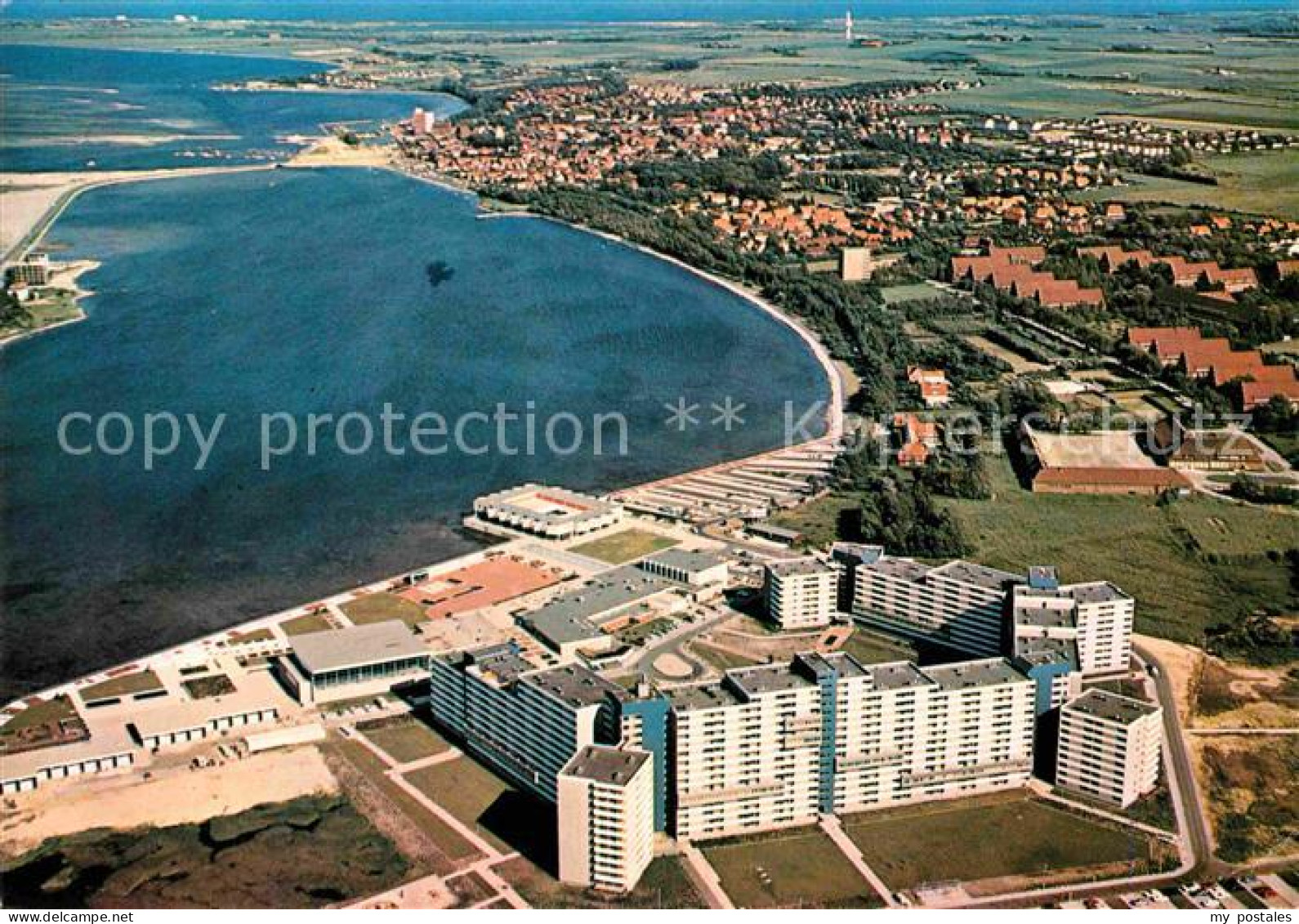 72716547 Heiligenhafen Ostseebad Fliegeraufnahme Ferienpark Mit Binnensee Heilig - Heiligenhafen