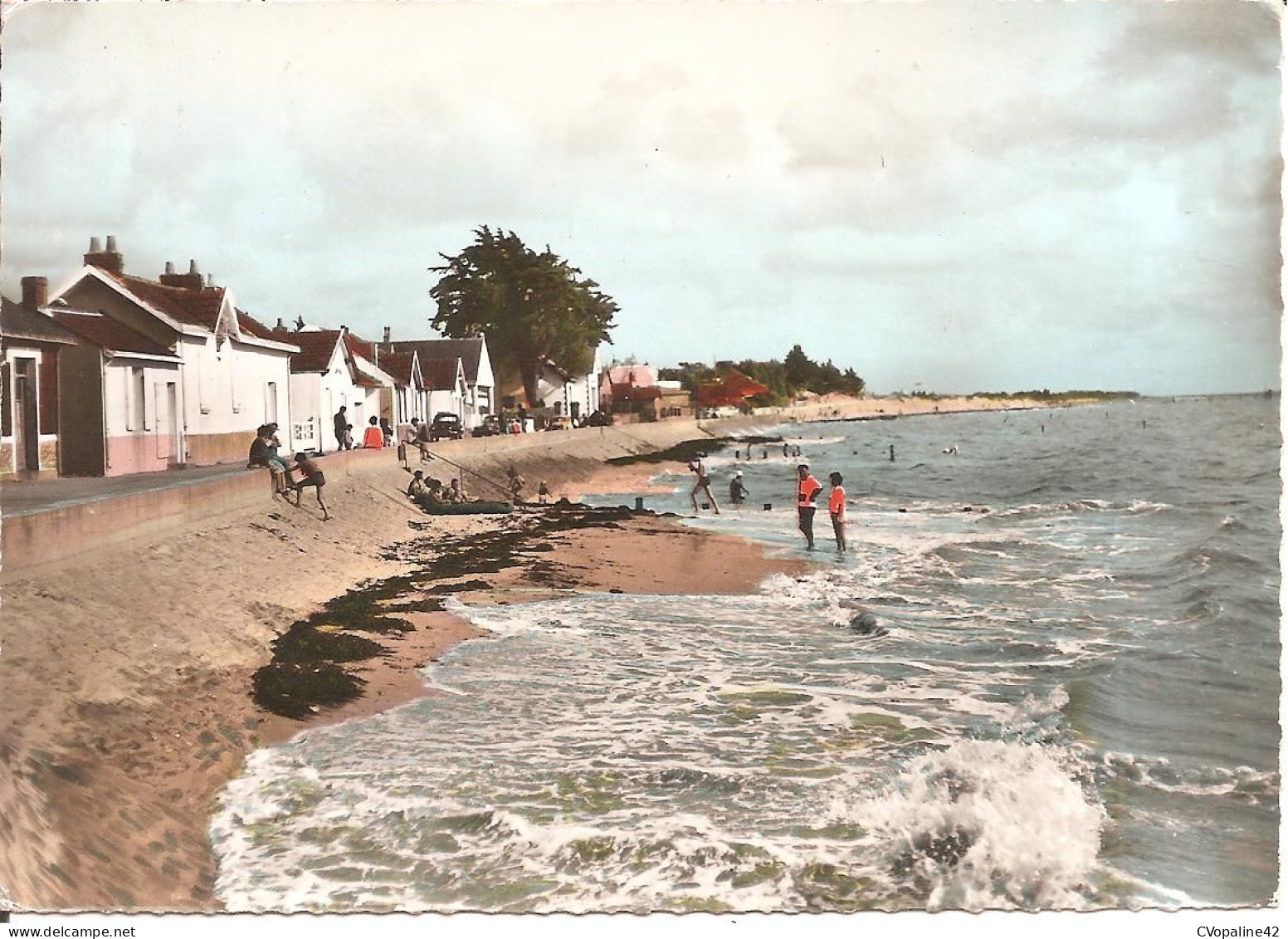 LES MOUTIERS (44) La Grande Plage En 1964  CPSM GF - Les Moutiers-en-Retz