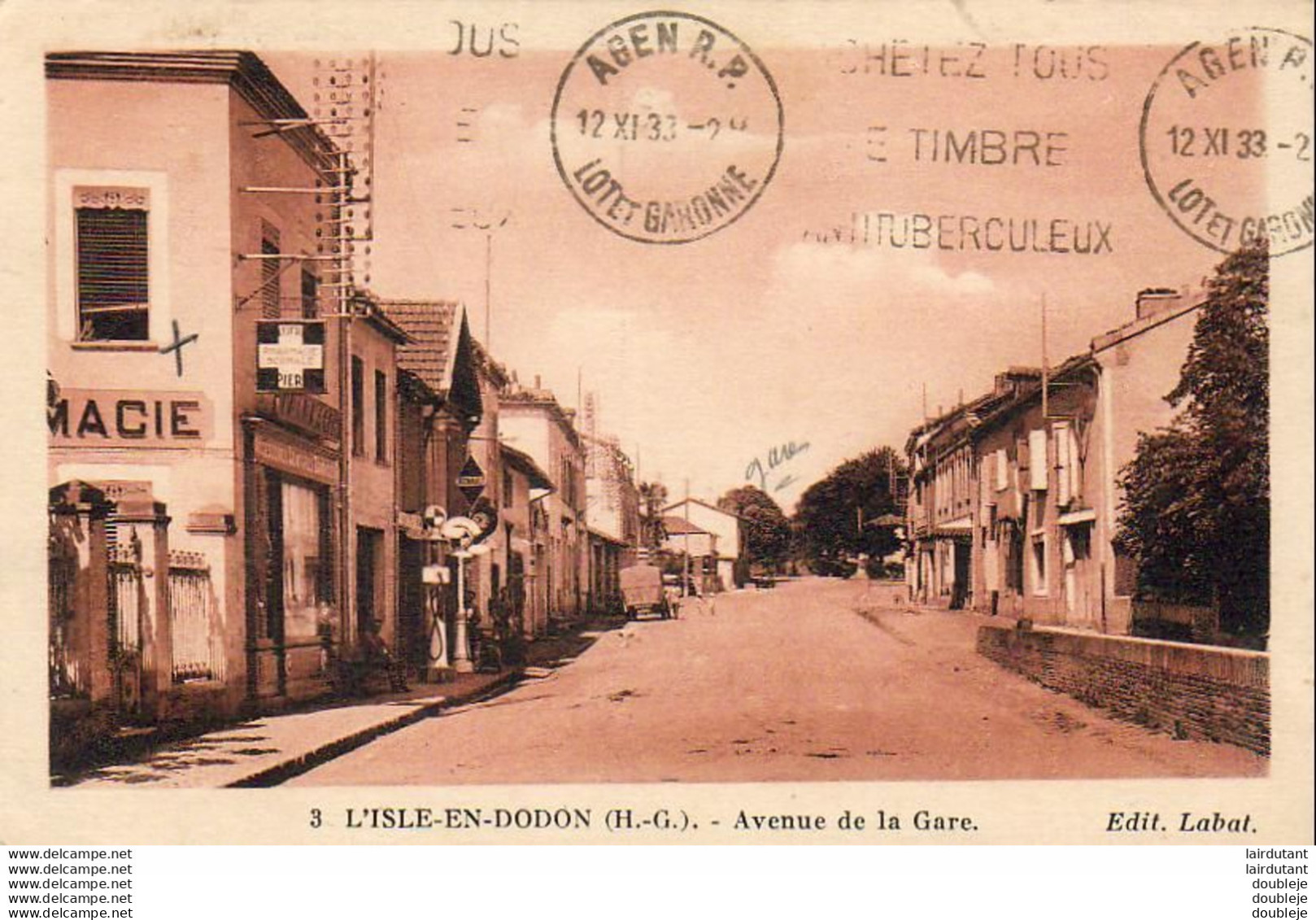 D31  L'ISLE EN DODON  Avenue De La Gare........... Avec Pharmacie - Andere & Zonder Classificatie