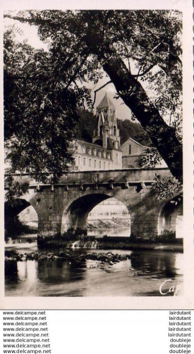 D24  BRANTÔME   Pont Sur La Dronne Et L'Abbaye - Brantome
