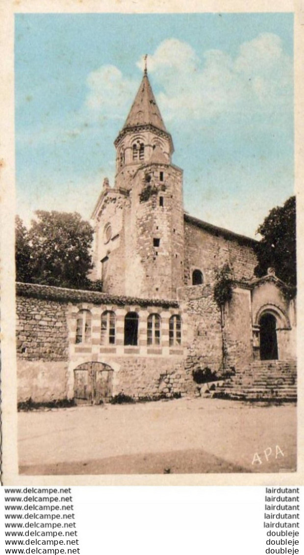 D32  MONTAUT-LES-CRENEAUX  L'Eglise XIII?siècle  ..... ( Ref H929 ) - Autres & Non Classés