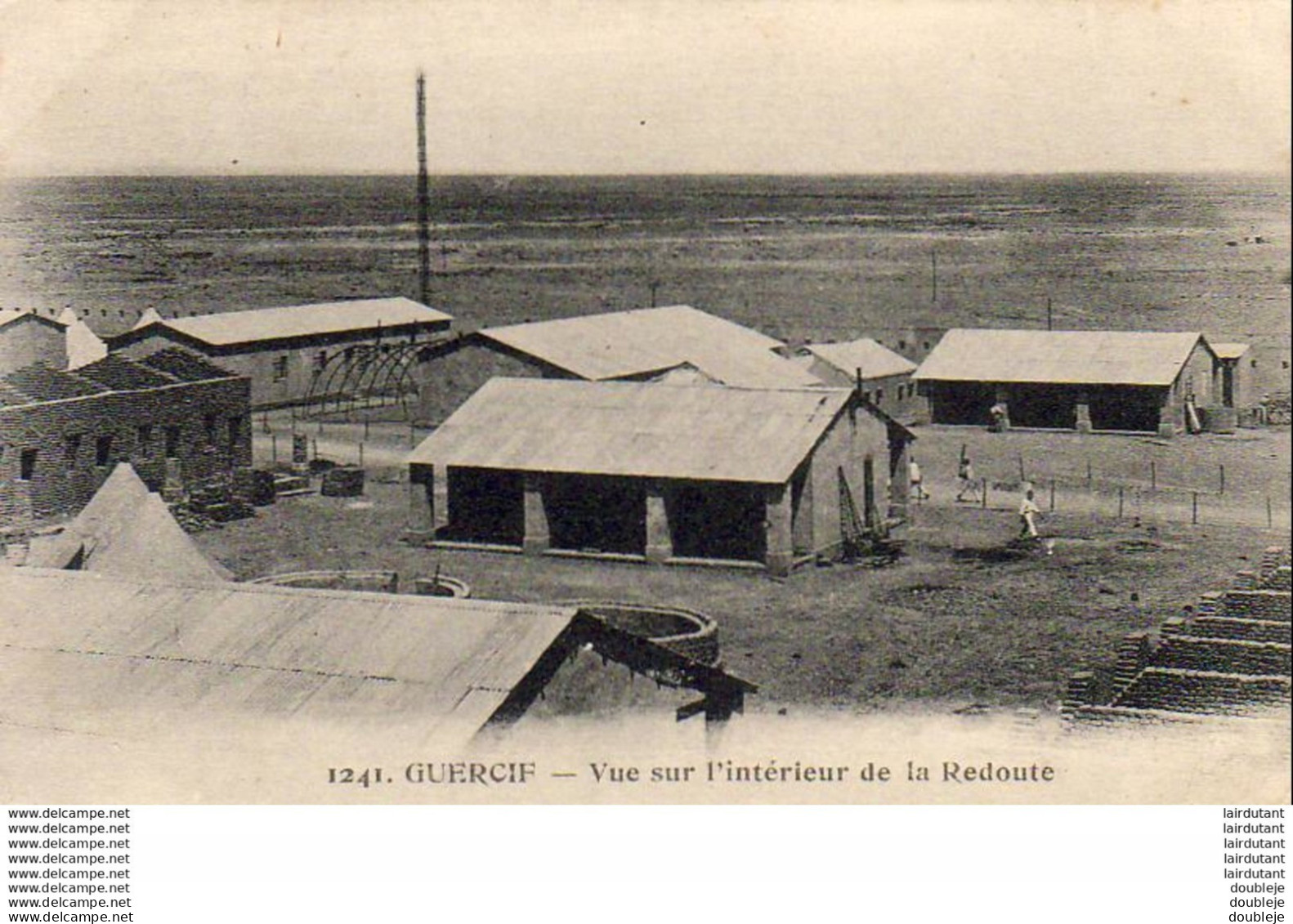 MAROC  GUERCIF  Vue Sur L'intérieur De La Redoute  ..... - Autres & Non Classés