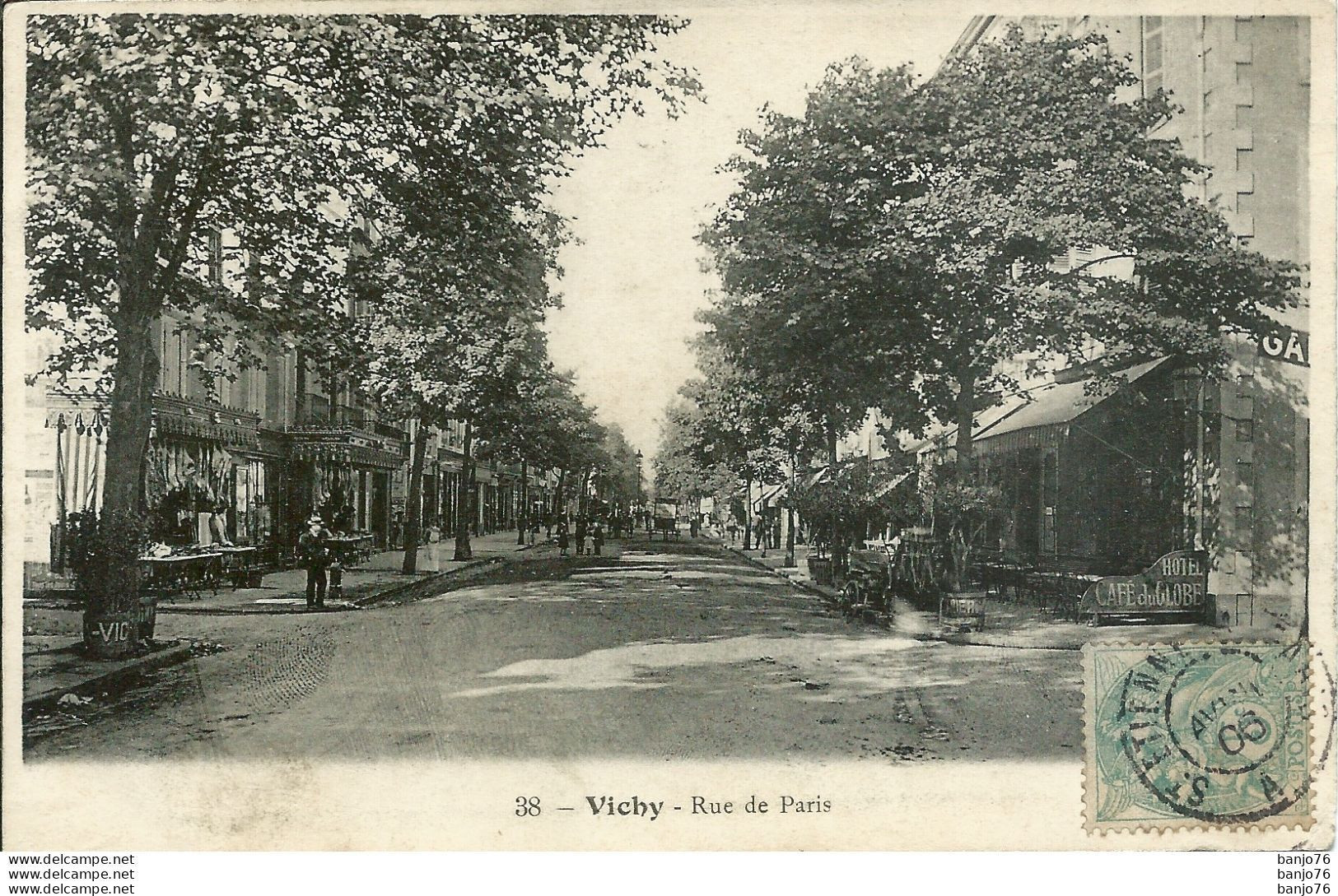 Vichy (03) - Rue De Paris - Vichy