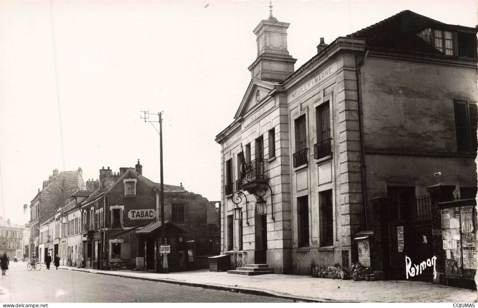 93 - NEUILLY SUR MARNE _S28928_ La Mairie - Tabac - CPSM 14x9cm - Neuilly Sur Marne