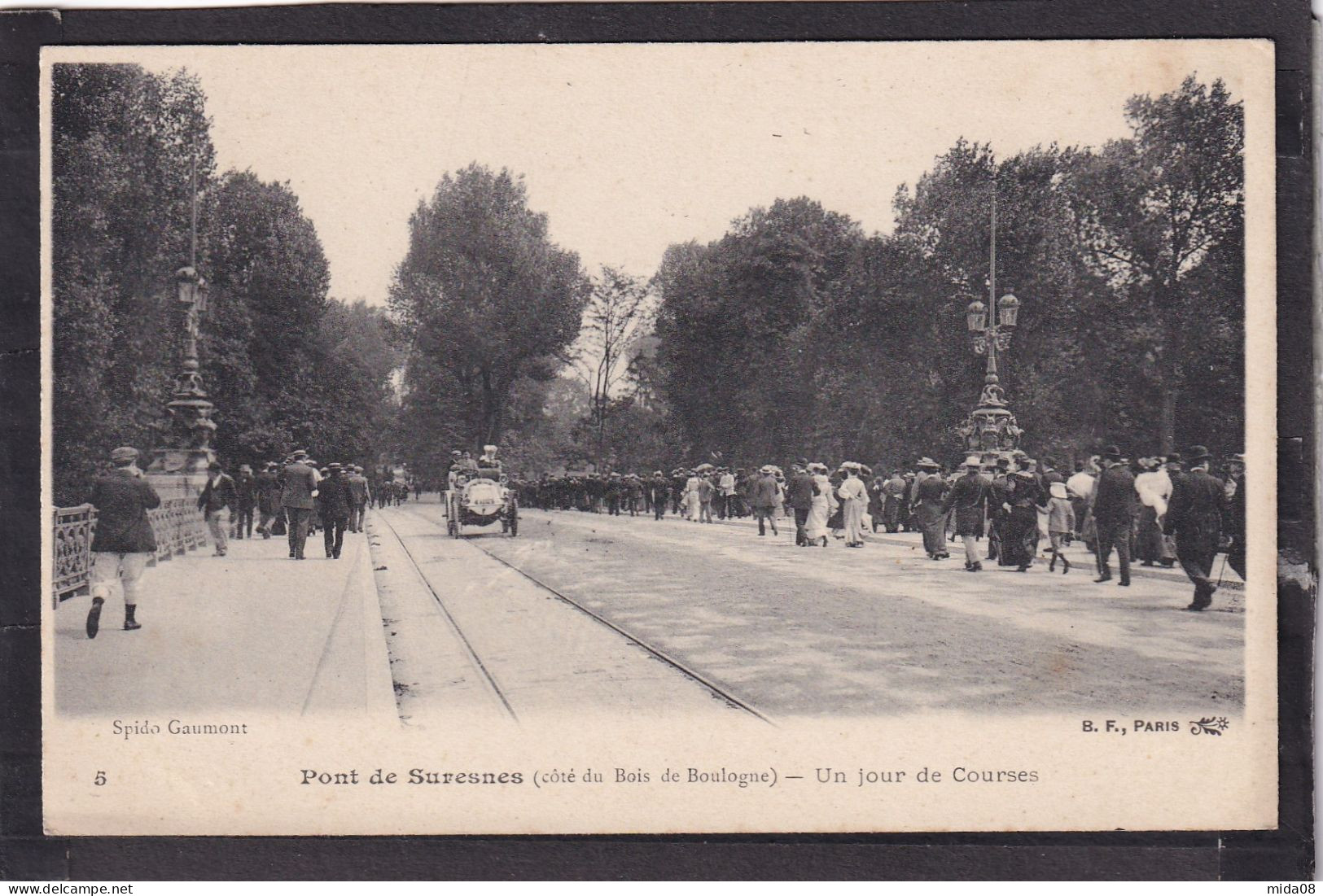 75. PARIS . Pont De Suresnes . Côté Du Bois De Boulogne Un Jour De Courses . Animée N: 5 - Paris (16)