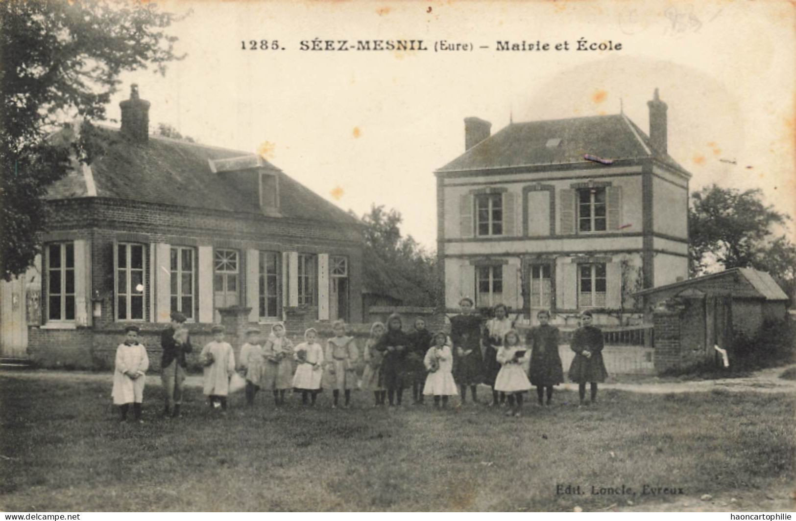 27 Séez Mesnil  Mairie Et école - Other & Unclassified