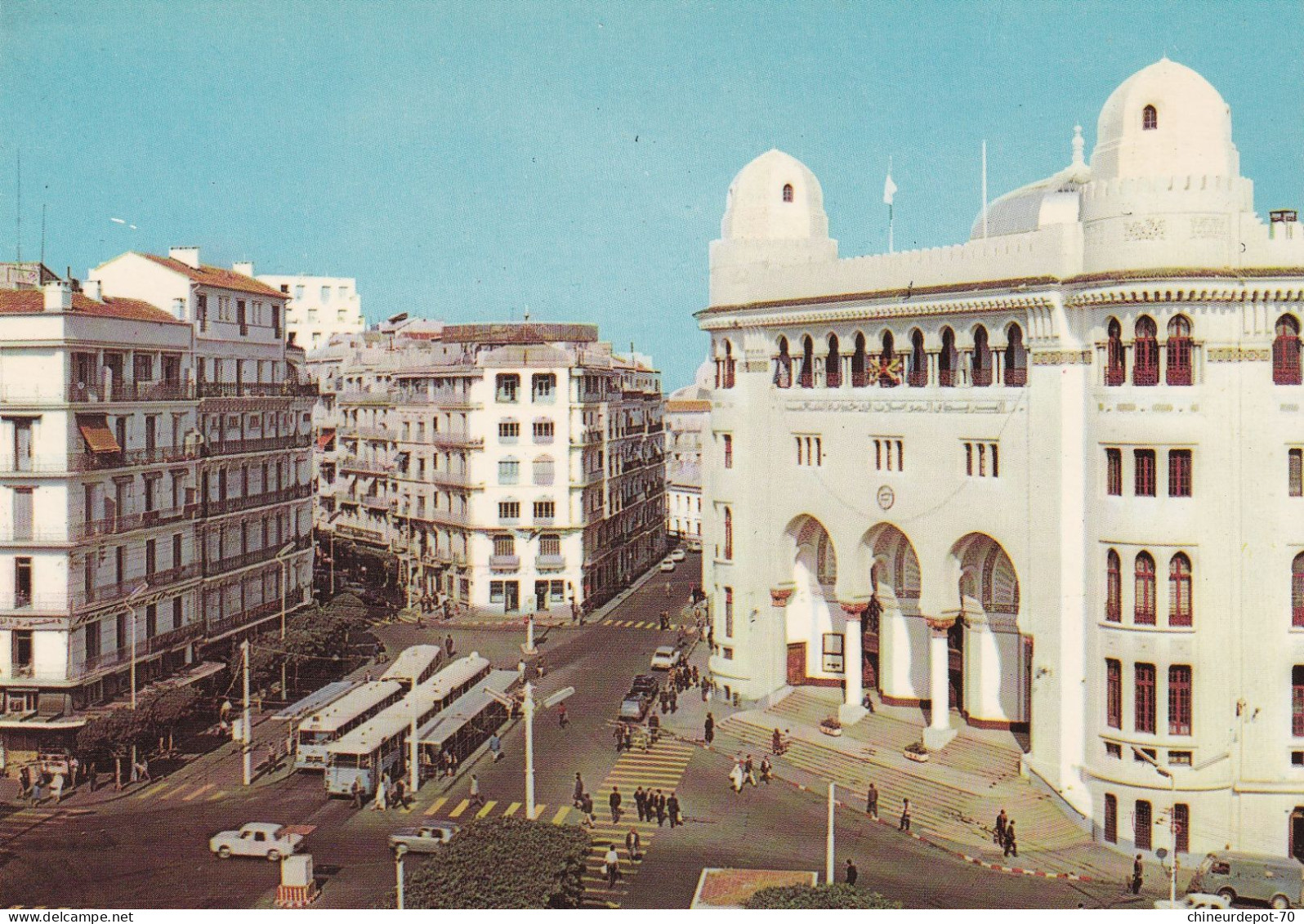 Alger Carefour De La Grande Poste - Algerien