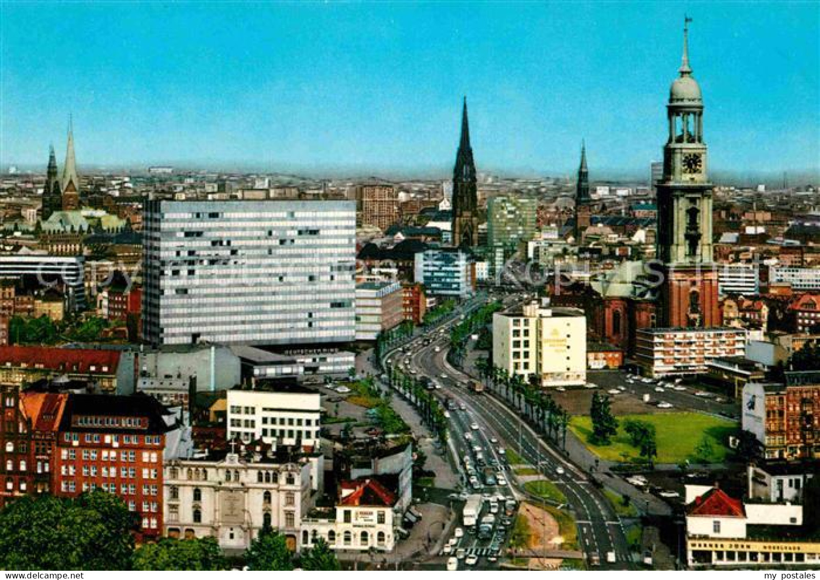 72711840 Hamburg Ost-West-Strasse Mit Tuermen Der Stadt Hamburg - Sonstige & Ohne Zuordnung