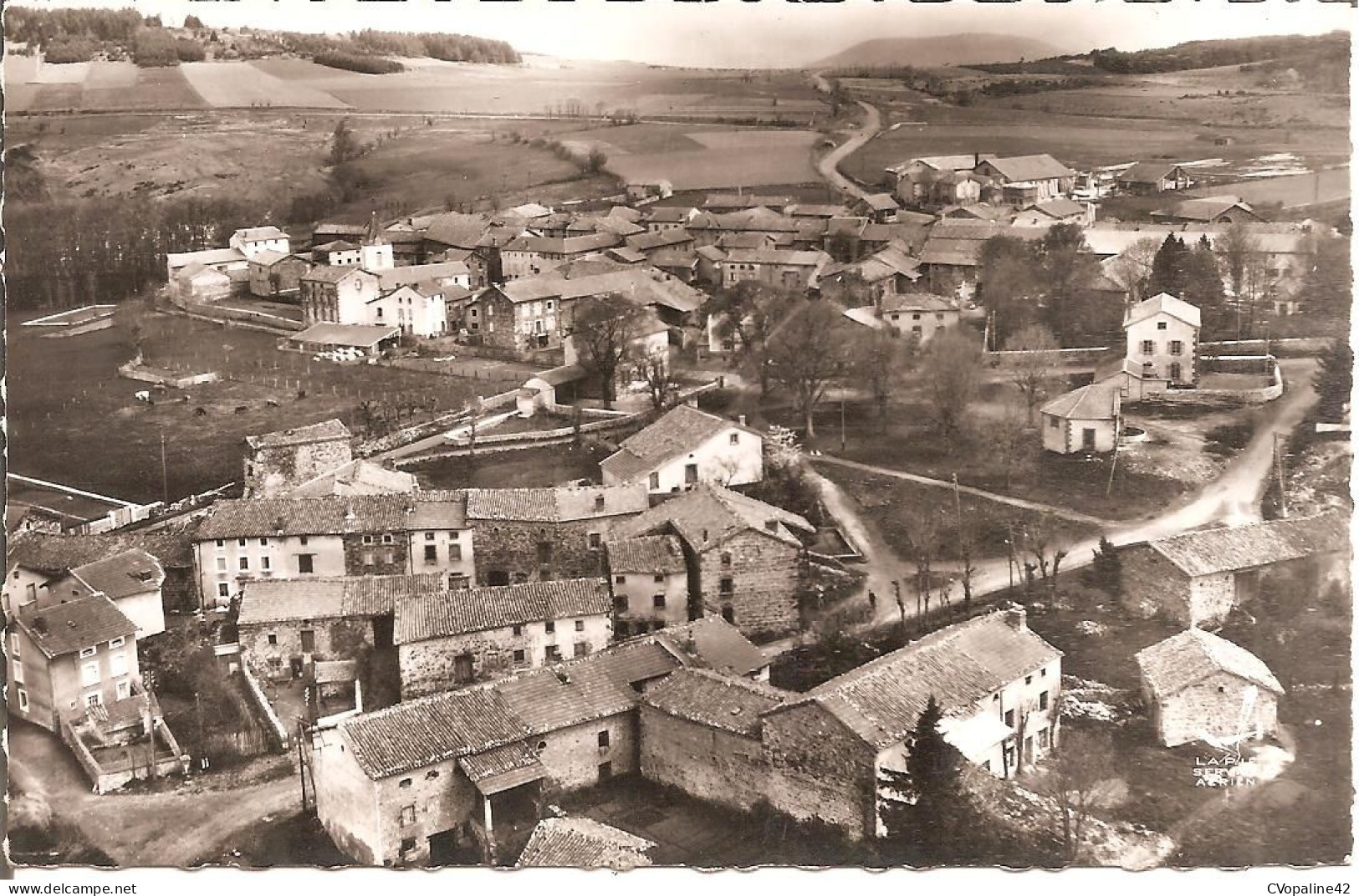 EN AVION AU-DESSUS DE ... FIX-St-GENEYS (43) Vue Générale (Edit : LAPIE)  CPSM  PF - Autres & Non Classés