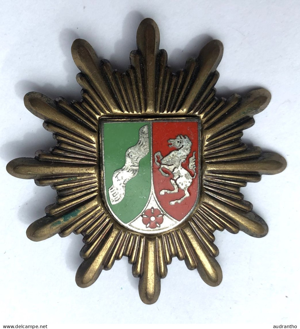 Insigne De Casquette POLICE De Rhénanie Du Nord - Westphalie - RFA - Nordrhein-Westfalen POLIZEI - Polizei