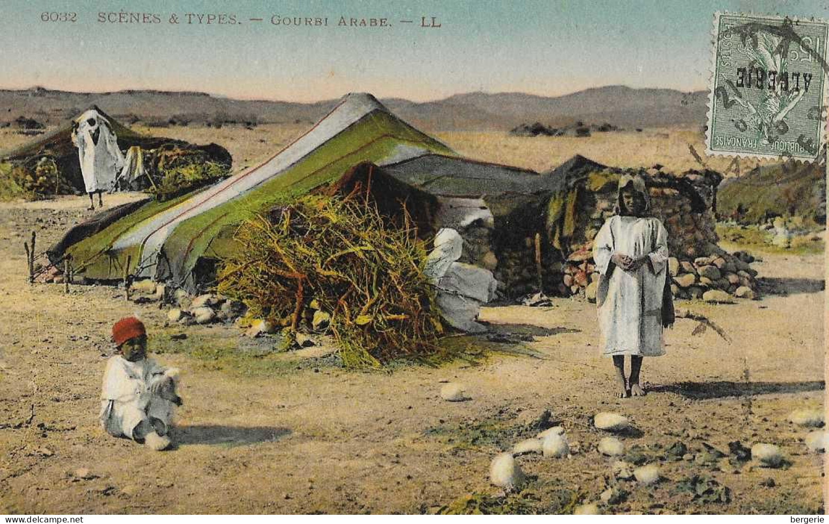 E/ 01        -   Algérie   -    Gourbi Arabe - Scenes