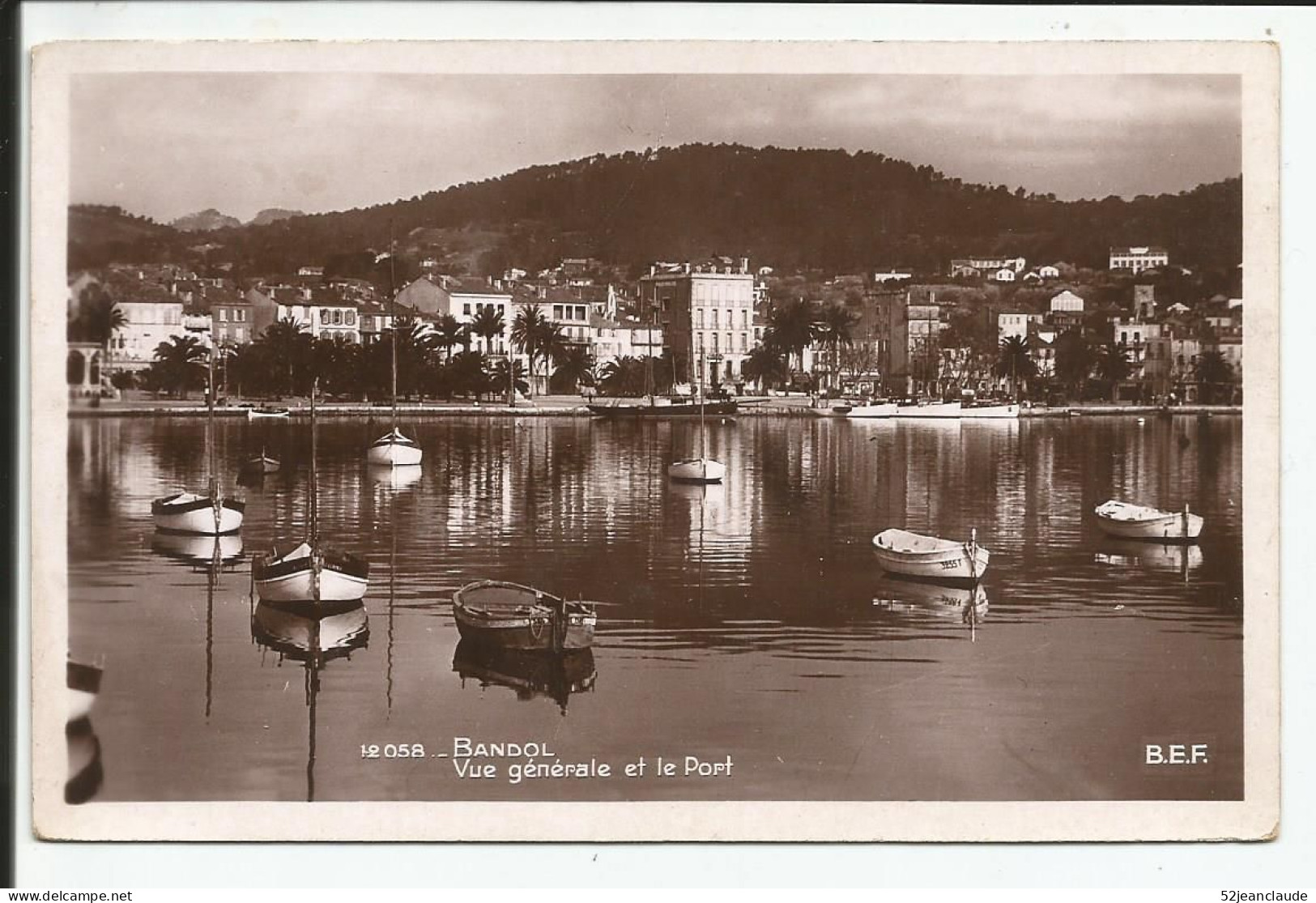 Vue Générale Et Le Port     1945   N° 12058 - Bandol