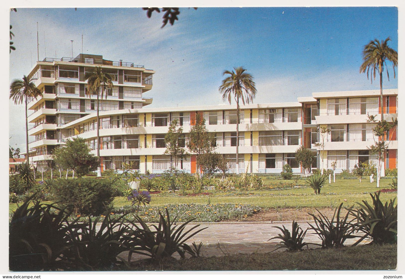 ECUADOR Quito Ecuador Hotel Inter Continental Postcard  Old Postcard - Yemen