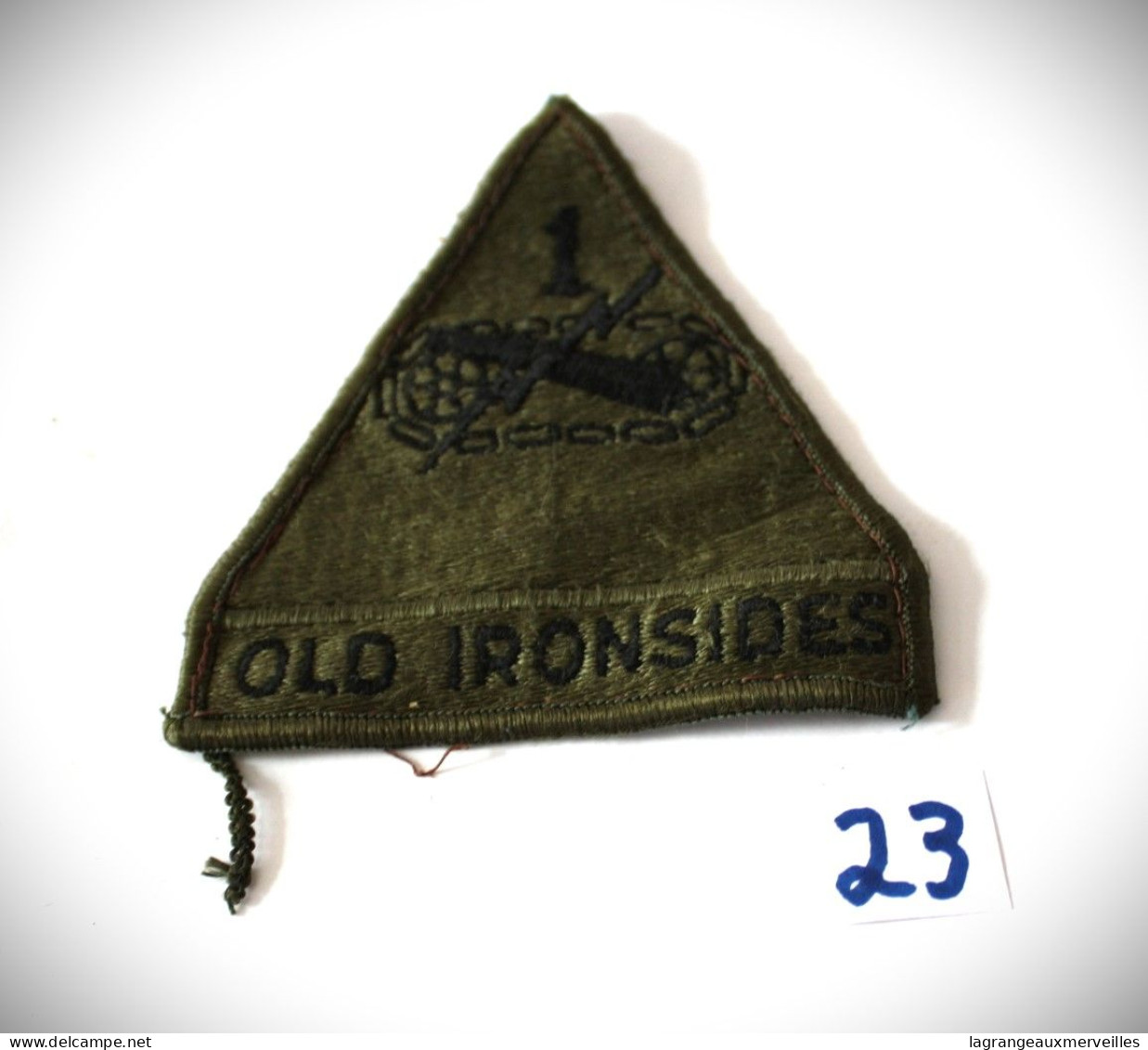C23 Ancien Badge Old Ironside - Militaria - Obj. 'Herinnering Van'