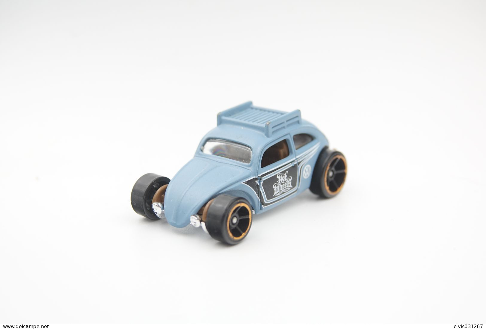 Hot Wheels Mattel Custom Volkswagen VW Beetle -  Issued 2016 Scale 1/64 - Matchbox (Lesney)