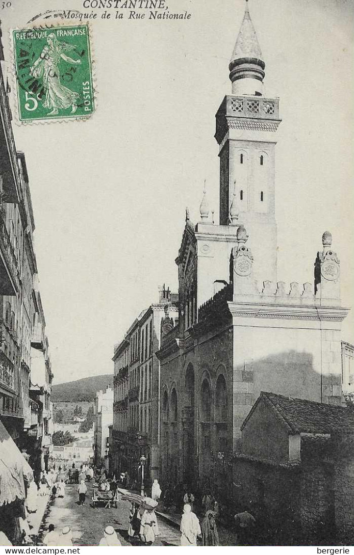 E/ 01        -   Algérie    -    Constantine     -   Mosquée De La Rue Nationale - Konstantinopel