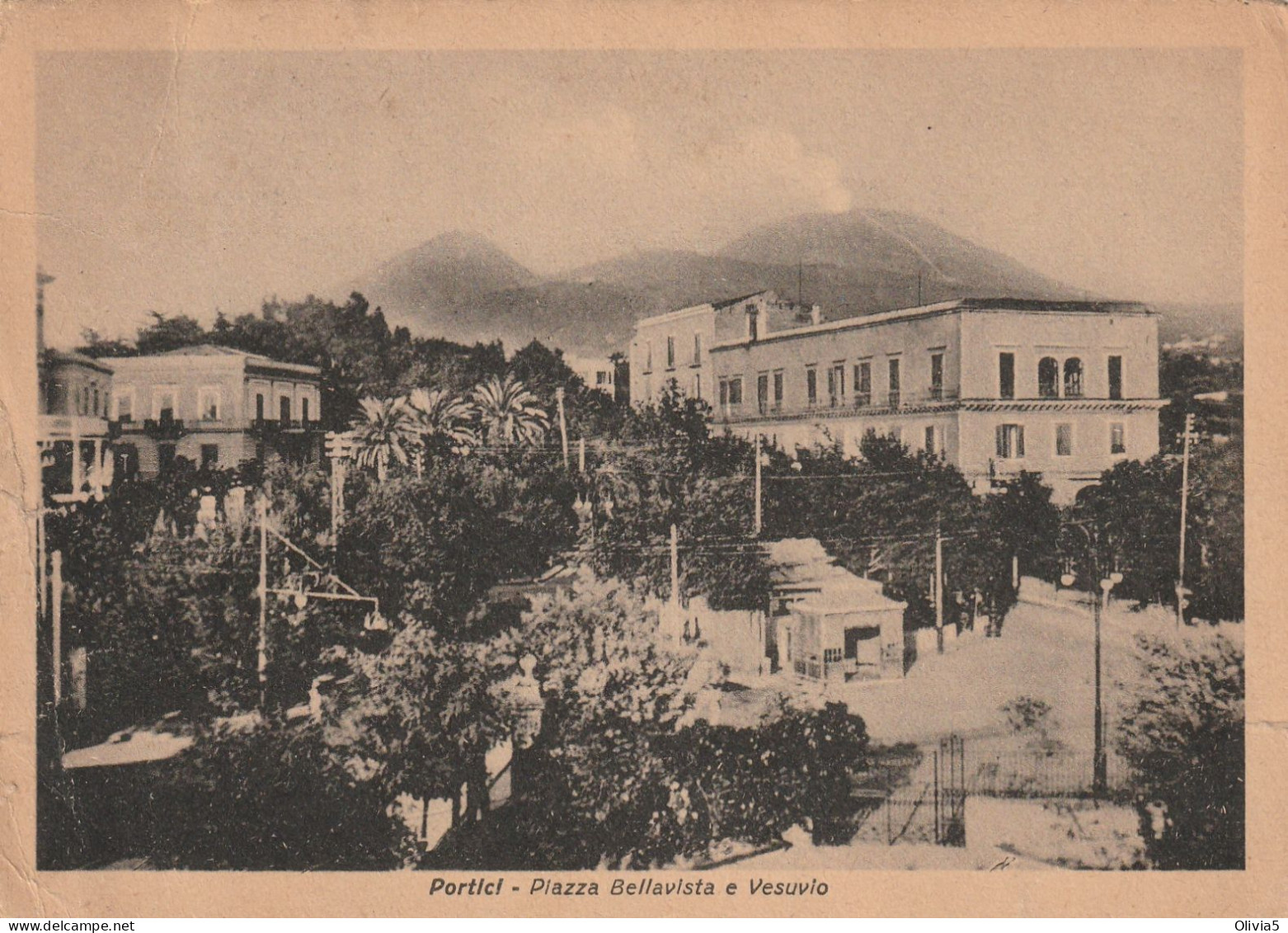 PORTICI - PIAZZA BELLAVISTA E VESUVIO - Portici