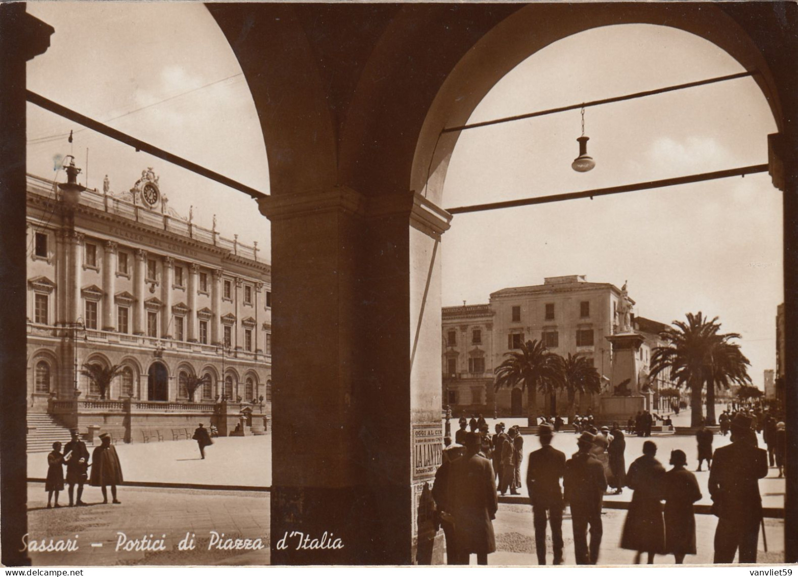 SASSARI-PORTICI DI PIAZZA D'ITALIA- CARTOLINA VERA FOTOGRAFIA  VIAGGIATA IL 18-6-1937 - Sassari