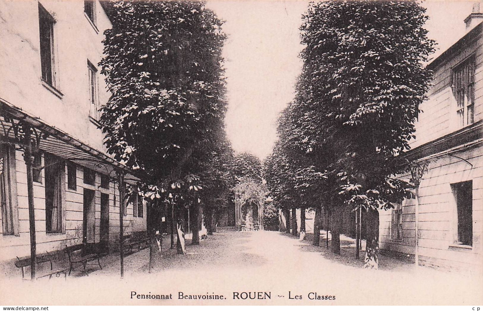 Rouen -  Pensionnat Beauvoisine - Les Classes -  CPA °J - Rouen